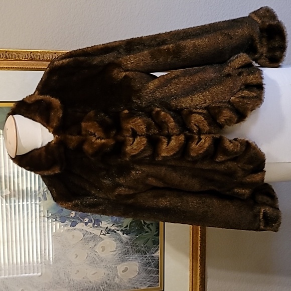 DONNA SLAYERS FABULOUS FURS Dark Sable Faux Mink Babydoll Coat. Small